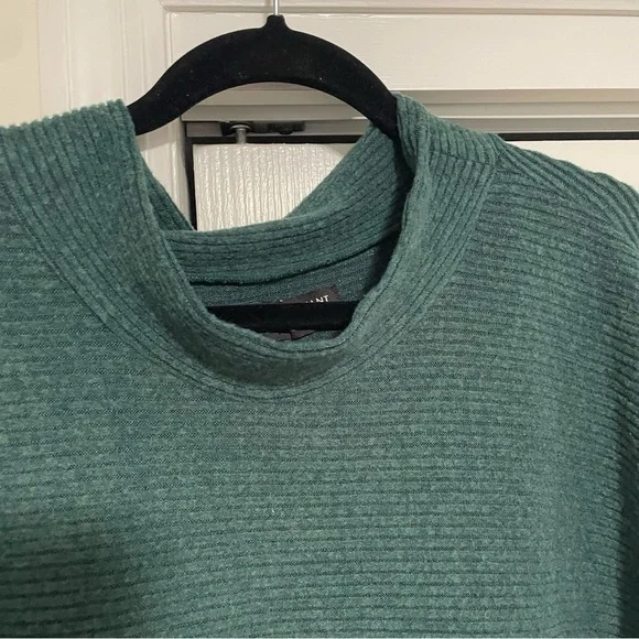 Lane Bryant Green Tunic Mock Neck Butterfly Sleeves Size 34/36 - Picture 2 of 7